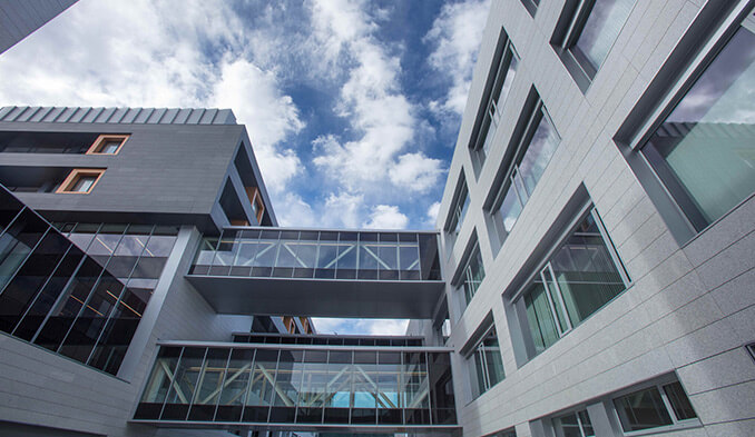 Университетска Клиника Де Навара – Мадрид превю