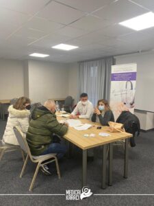 Безплатни консултации с ортопеда д-р Дженгиз Чабукоглу и офталмолога доц. д-р Хасан Арифоглу - Бургас 015