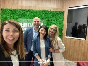 Консултации с проф. д-р Бюлент Юнал 3