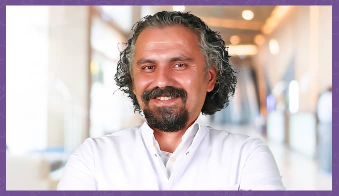 д-р Мурат Чакар